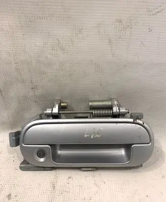 Honda HR-V Front door exterior handle