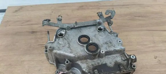 Volkswagen Touareg I Timing chain cover 066109147C