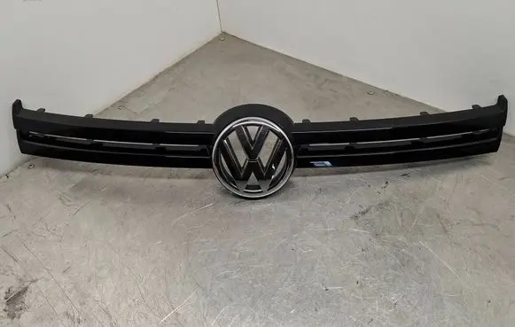Volkswagen Golf VI Front grill 5K0853655E 5K0853601E