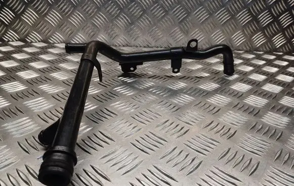 Skoda Octavia Mk2 (1Z) Engine coolant pipe/hose 038121065CS
