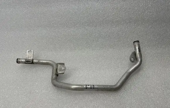 Audi RS5 Coolant pipe/hose 8W0122063a