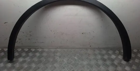 Tesla Model Y Rear arch trim 165869300A