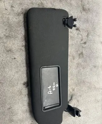 Audi A6 S6 C6 4F Sun visor 4F0857552