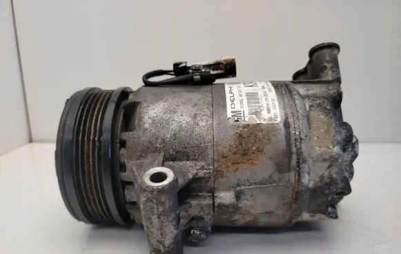 Opel Zafira B Air conditioning (A/C) compressor (pump) 401351739