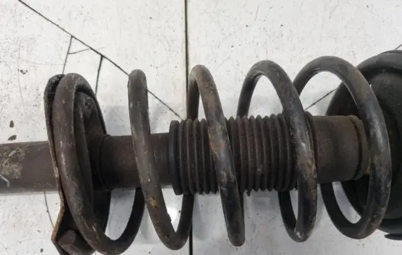 Peugeot 405 Front coil spring