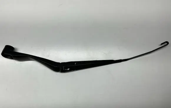 Chevrolet Camaro Front wiper blade arm 2137 8607