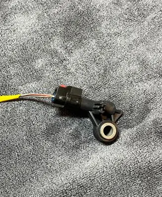 Fiat 500X Airbag deployment crash/impact sensor 51943477