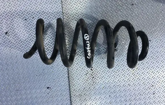 Renault Captur Rear coil spring