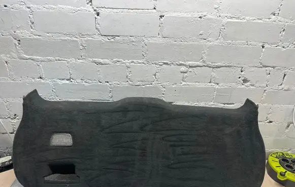 Volvo XC60 Tailgate trim