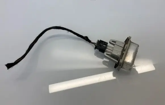 Mercedes-Benz E W212 Number plate light A2218200856 2218200856