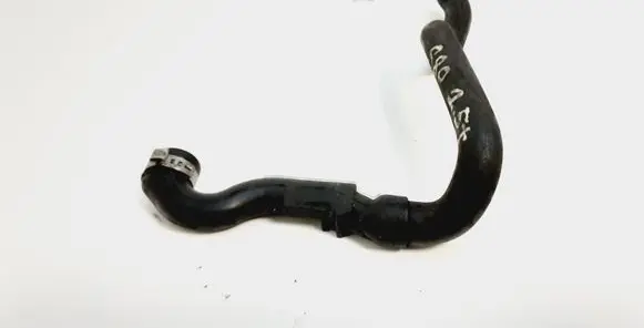 Volvo S60 Breather/breather pipe/hose 8670008