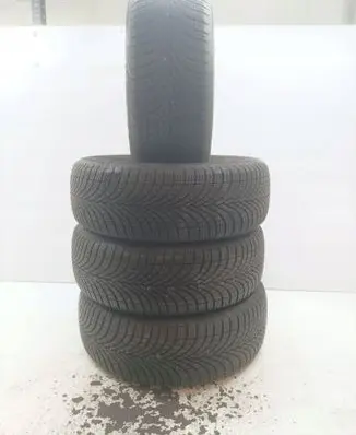 Ford Focus R15 winter tire 