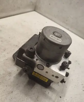 KIA Sorento ABS Pump 589202P140