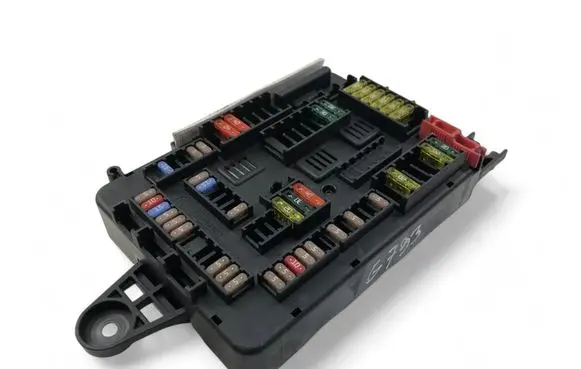 BMW 1 F20 F21 Fuse box set 926111103