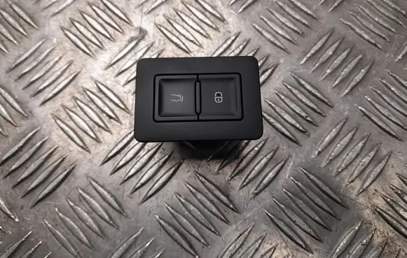 BYD Seal Tailgate opening switch SA3HE3797600AZ