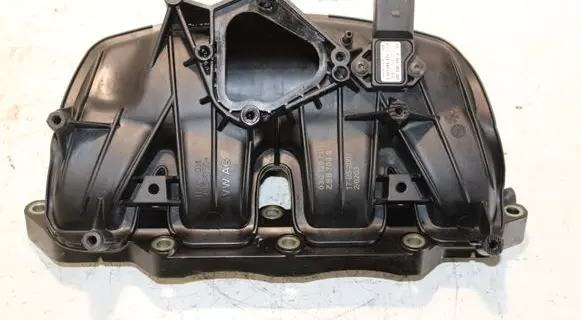 Volkswagen Golf V Intake manifold 03C129711Q