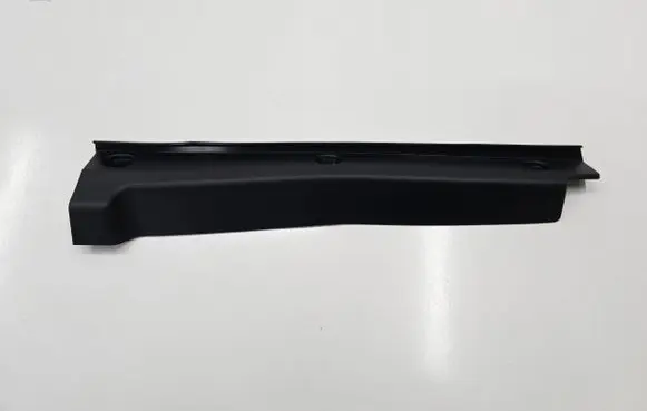 Mazda MX-30 Front arch trim DN4E56916