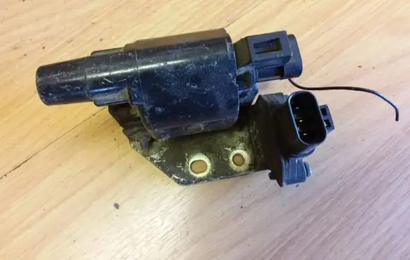 Nissan Prairie High voltage ignition coil 2243356E11