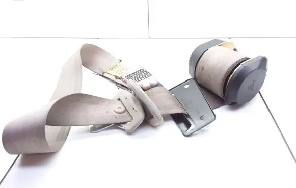 Jaguar XJ X300 Front seatbelt M5217 HNA7057AAAGD