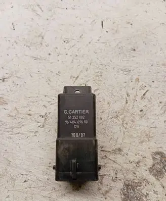 Citroen C4 I Glow plug pre-heat relay 9640469680 51252002
