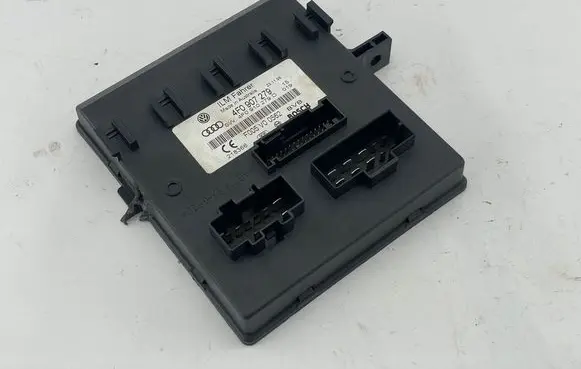 Audi A6 S6 C6 4F Comfort/convenience module 4F0907279 F005V00562 4F0910279D