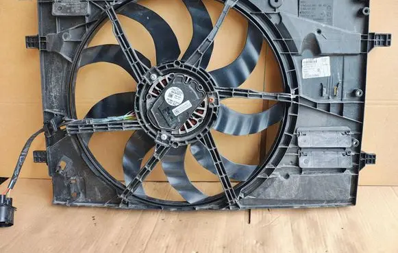 Audi A3 8Y Electric radiator cooling fan 5WA121205 5WA121207