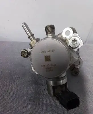 Subaru Forester SK Fuel injection high pressure pump 16625AA120 2961000640