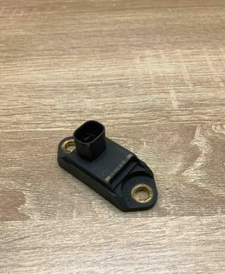 Mercedes-Benz S W220 Airbag deployment crash/impact sensor 0025426918
