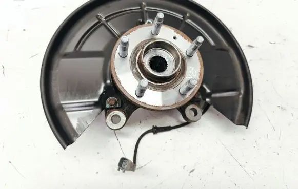 Buick Encore I Front wheel hub 95286840