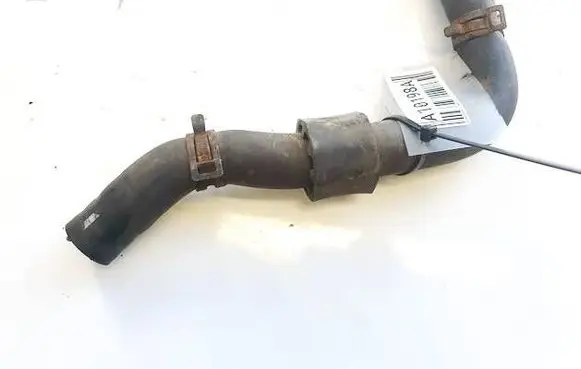 Skoda Superb B6 (3T) Engine coolant pipe/hose