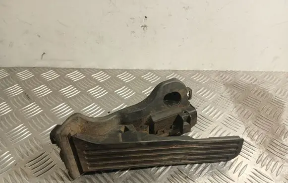 Volkswagen PASSAT B6 Accelerator throttle pedal 1K1721503L