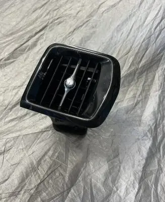 Volvo S60 Dashboard side air vent grill/cover trim 31477876 31477880