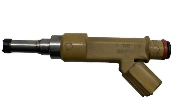 Toyota Prius (XW30) Fuel injector 2325037010