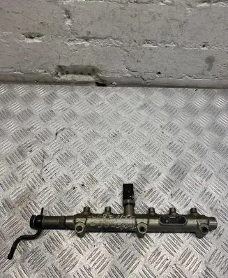 KIA Sorento Fuel main line pipe 314004A000