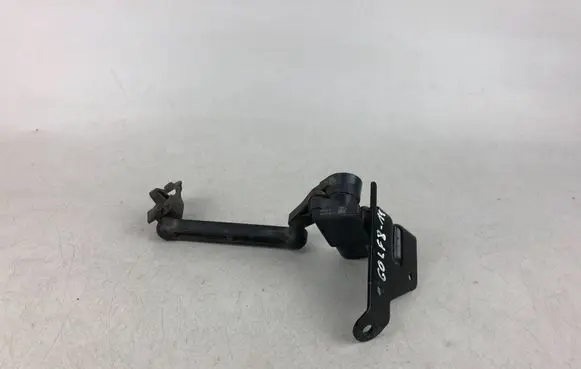 Volkswagen Golf VIII Rear air suspension level height sensor 5WA907127 5WA512513 5WA512521D