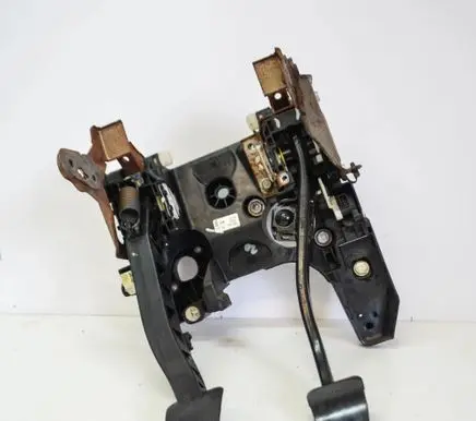Opel Insignia A Brake pedal 22771457