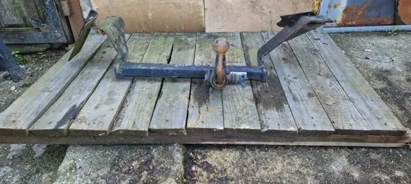 Suzuki Swift I Tow bar set 