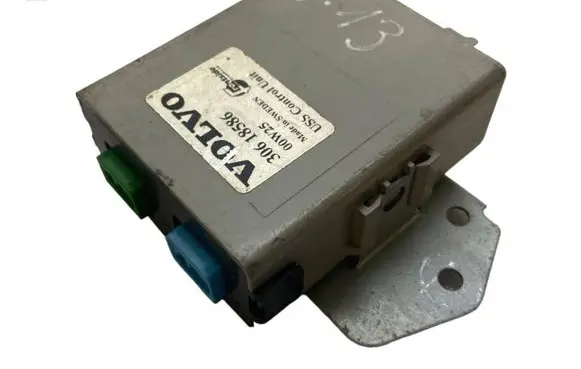 Volvo S40, V40 Other relay 30618586 00W25