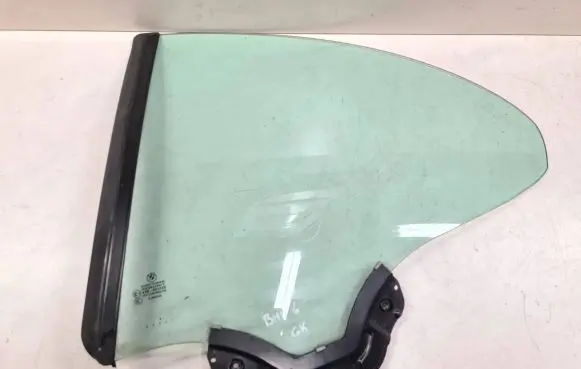 BMW 6 E63 E64 Rear side window E143R001025 43R001025