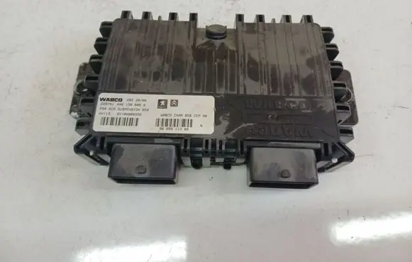 Citroen C4 Grand Picasso Air suspension control unit module (rear) 2833908