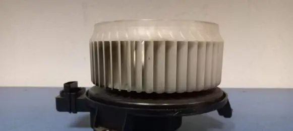 Honda CR-V Heater fan/blower AV2727005060