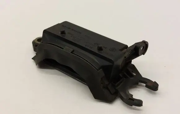 Audi A3 S3 8L Front door exterior handle 4A0837206D
