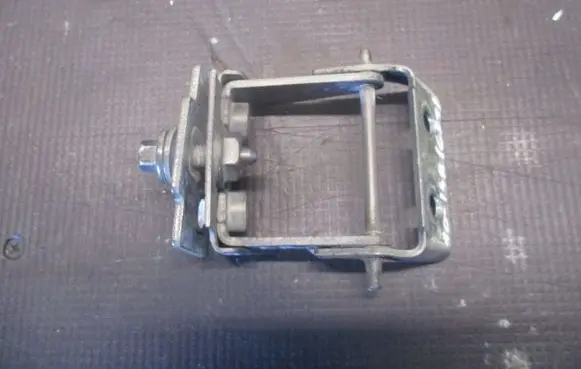 Ford Mondeo MK IV Tailgate/trunk/boot hinge