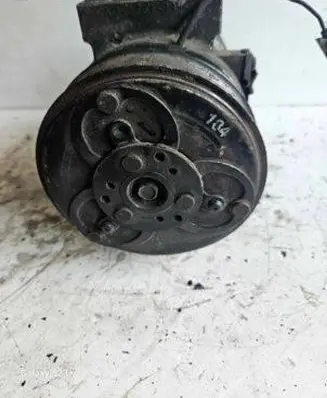 Volvo S40, V40 Air conditioning (A/C) compressor (pump) 30899721 184A916075 8708581