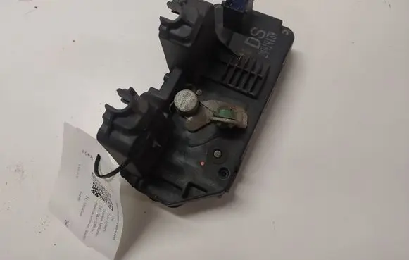 Opel Zafira A Rear door lock 24414134