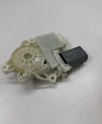 BMW 7 G11 G12 Front door window regulator motor 9466360