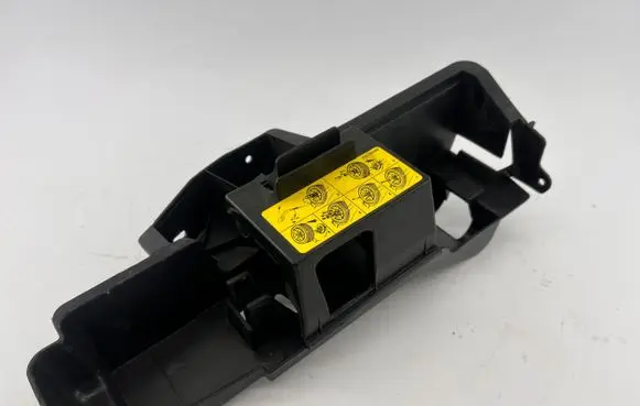 Audi A6 S6 C6 4F Tool box 4F9011215B