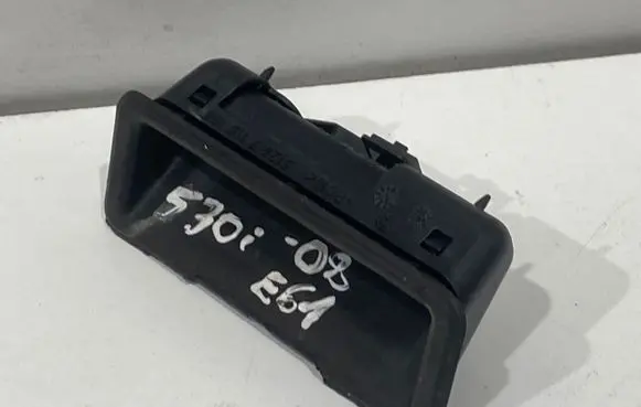 BMW 5 E60 E61 Tailgate/trunk/boot exterior handle 7118158