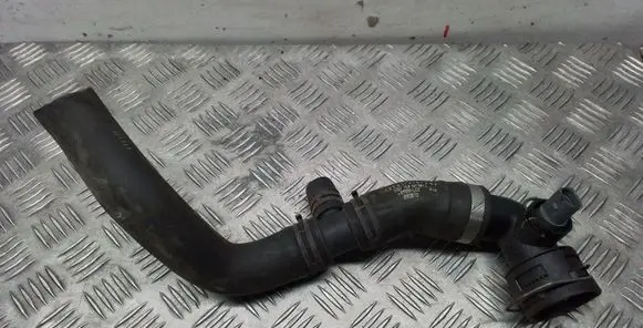 Audi Q7 4L Air intake hose/pipe 7L8121051L