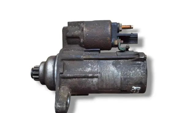 Volkswagen Touran I Starter motor 02Z911023H